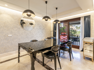 Апартамент на нижнем этаже в продаже в Mar Azul, Эстепона