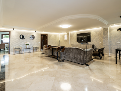 Апартамент на нижнем этаже в продаже в Mar Azul, Эстепона