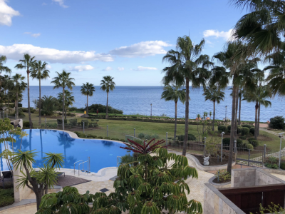 Апартамент на нижнем этаже в продаже в Mar Azul, Эстепона