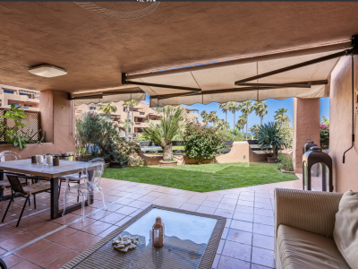 Апартамент на нижнем этаже в продаже в Mar Azul, Эстепона