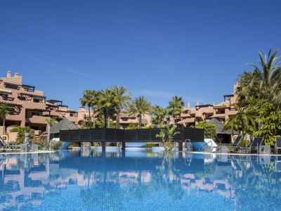 Апартамент на нижнем этаже в продаже в Mar Azul, Эстепона