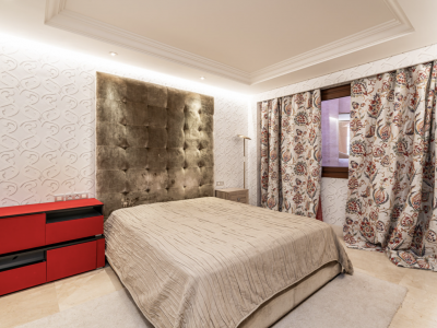 Апартамент на нижнем этаже в продаже в Mar Azul, Эстепона