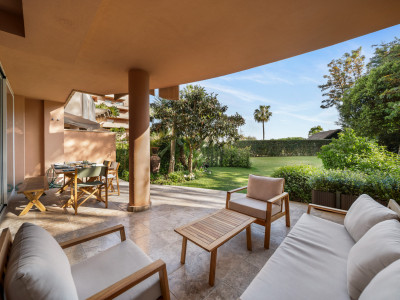 Апартамент на нижнем этаже в продаже в Magna Marbella, Новая Андалусия