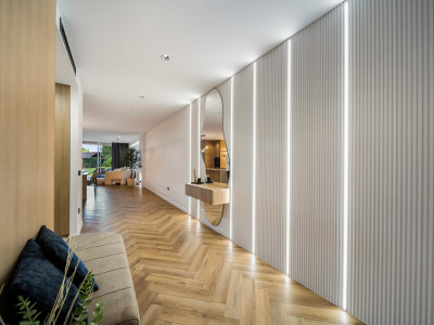 Апартамент на нижнем этаже в продаже в Magna Marbella, Новая Андалусия