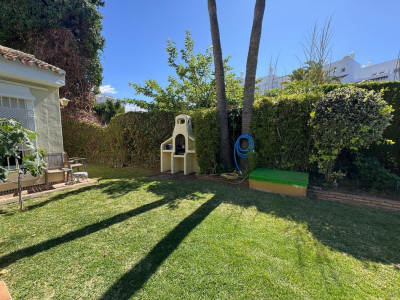 Вилла в продаже в Casablanca, Золотая Миля