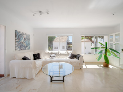 Пентхаус дуплекс в продаже в Los Pinos de Aloha, Новая Андалусия