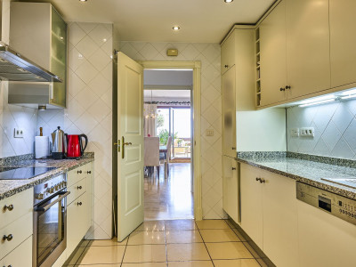 Appartement Terrasse à vendre à El Paraiso, Estepona