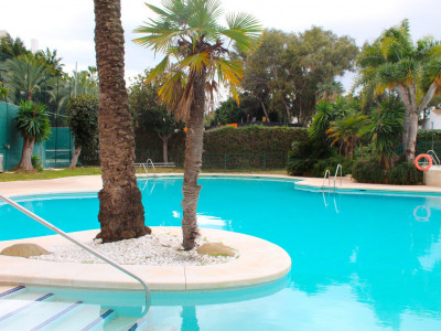 Пентхаус в продаже в Jardines del Puerto, Пуэрто Банус