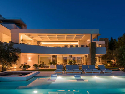 Вилла в продаже в Los Flamingos, Бенахавис