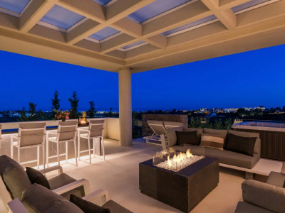 Вилла в продаже в Los Flamingos, Бенахавис