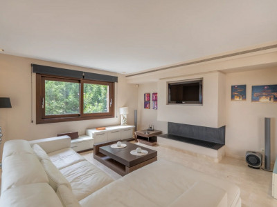 Вилла в продаже в Los Flamingos, Бенахавис