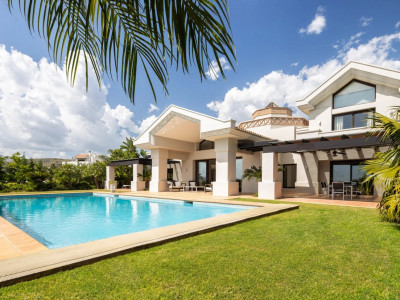 Вилла в продаже в Los Flamingos, Бенахавис