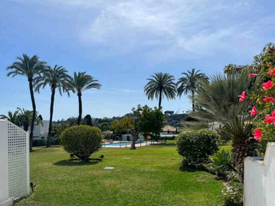 Таунхаус в продаже в La Rinconada, Новая Андалусия