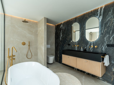 Maison de Ville à vendre à La Rinconada, Nueva Andalucia