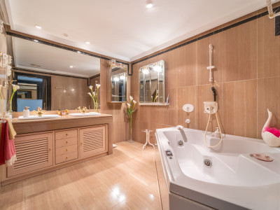 Appartement à vendre à Cipreses del Mar, Marbella
