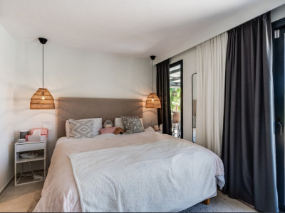 Villa for sale in Nueva Andalucia