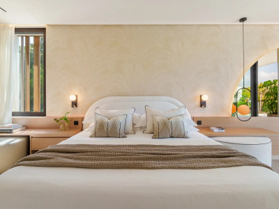 Villa for sale in Las Lomas del Marbella Club, Marbella Golden Mile