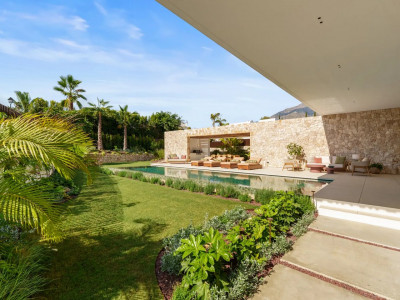 Villa for sale in Las Lomas del Marbella Club, Marbella Golden Mile