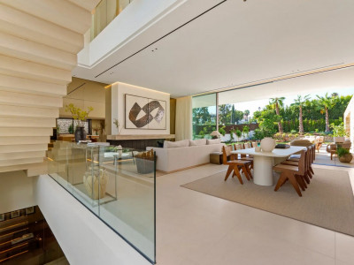 Villa for sale in Las Lomas del Marbella Club, Marbella Golden Mile