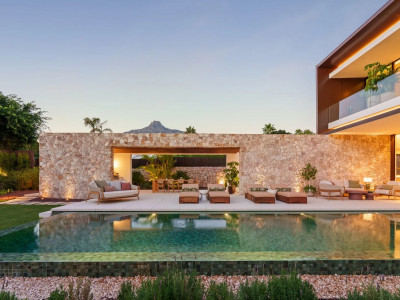 Villa for sale in Las Lomas del Marbella Club, Marbella Golden Mile
