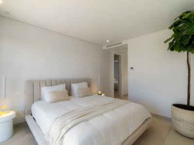 Duplex Penthouse for sale in La Quinta, Benahavis