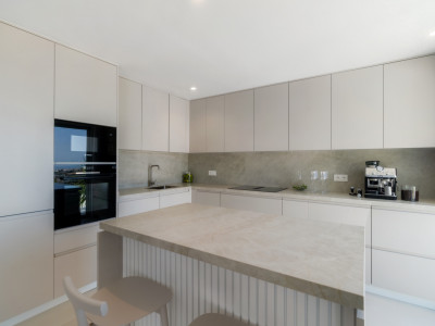 Duplex Penthouse for sale in La Quinta, Benahavis