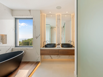 Villa for sale in Sierra Blanca, Marbella Golden Mile