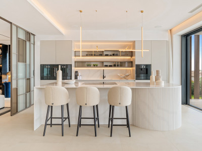 Villa for sale in Sierra Blanca, Marbella Golden Mile