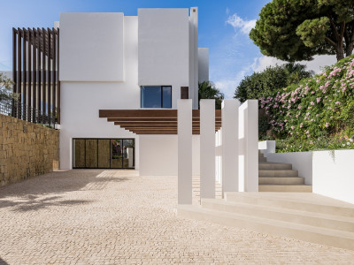 Villa for sale in Sierra Blanca, Marbella Golden Mile