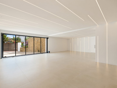 Villa for sale in Sierra Blanca, Marbella Golden Mile