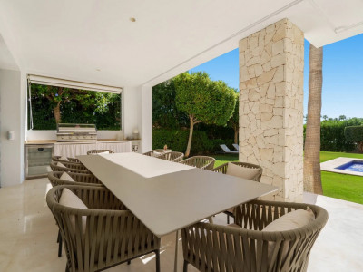 Вилла в продаже в Новая Андалусия