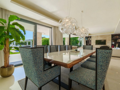 Вилла в продаже в Новая Андалусия