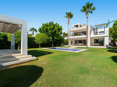 Вилла в продаже в Новая Андалусия