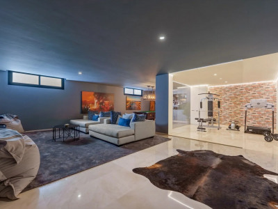 Вилла в продаже в Новая Андалусия