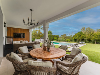 Вилла в продаже в Monte Biarritz, Эстепона