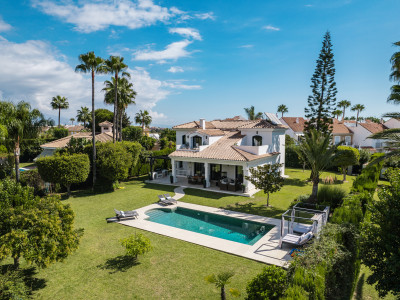 Вилла в продаже в Monte Biarritz, Эстепона