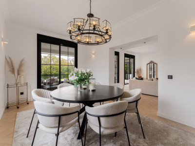 Вилла в продаже в Monte Biarritz, Эстепона