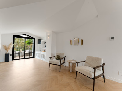 Вилла в продаже в Monte Biarritz, Эстепона