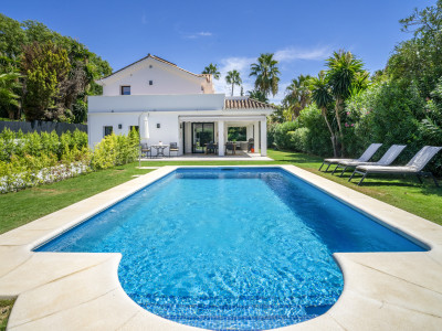 Вилла в продаже в Supermanzana H, Новая Андалусия