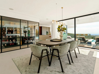 Villa for sale in Lomas de La Quinta, Benahavis