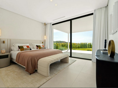 Villa for sale in Lomas de La Quinta, Benahavis