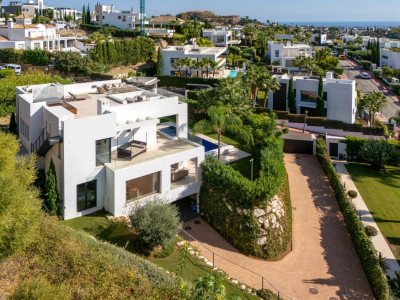 Вилла в продаже в Haza del Conde, Новая Андалусия