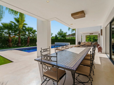 Вилла в продаже в Haza del Conde, Новая Андалусия