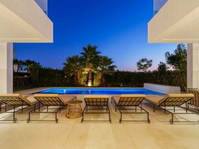 Вилла в продаже в Haza del Conde, Новая Андалусия