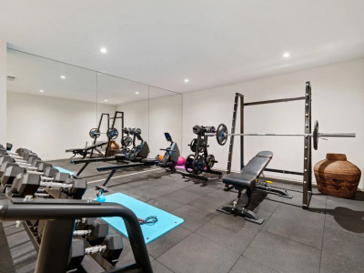 Вилла в продаже в Haza del Conde, Новая Андалусия