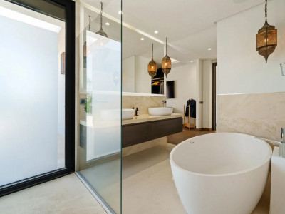 Вилла в продаже в Haza del Conde, Новая Андалусия