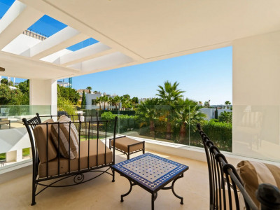 Вилла в продаже в Haza del Conde, Новая Андалусия