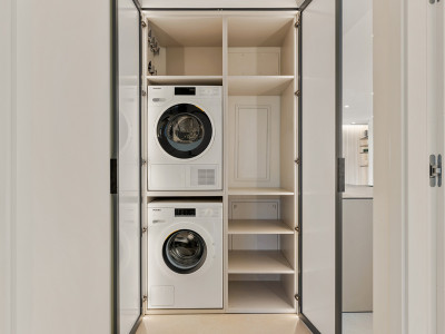 Апартамент на нижнем этаже в продаже в Bahía del Velerín, Эстепона