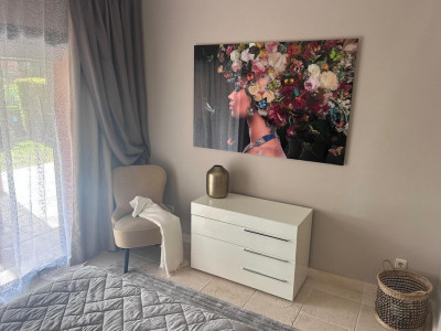 Appartement rez de chaussée à vendre à Benatalaya, Estepona