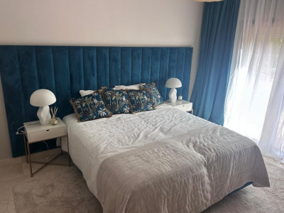 Appartement rez de chaussée à vendre à Benatalaya, Estepona